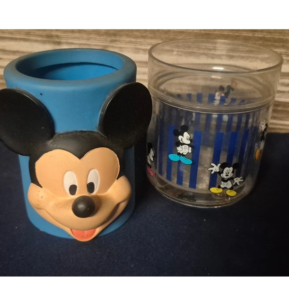 Vintage Disney Mickey Mouse Zak Designs Confetti Tumbler & Rubber Cup Holder Set